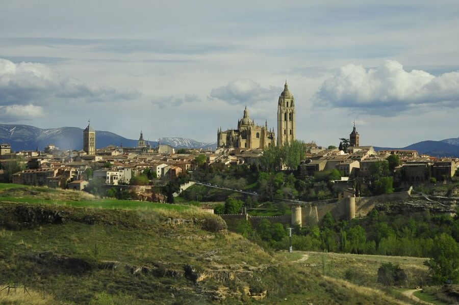 From Madrid: Ribera del Duero Tour of 3 Wineries w/ Tastings - Key points to know before booking