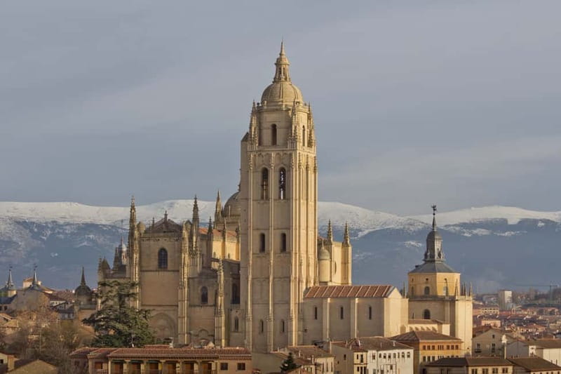 From Madrid: Segovia Guided Afternoon Tour - Plaza Mayor and the Gothic Cathedral
