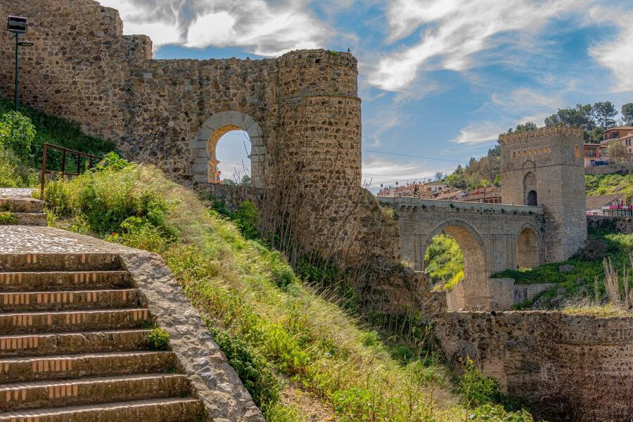 From Madrid: Toledo and Segovia Highlights Private Tour - Toledo Cathedral and the three cultural quarters