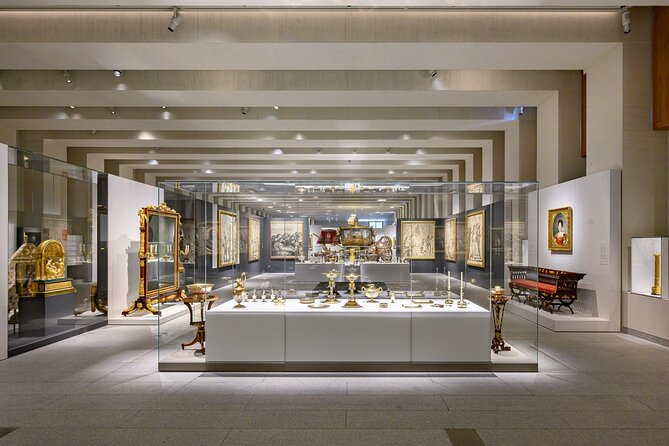 Gallery of the Royal Collections with option to visit the Royal Palace - Key points to know before booking