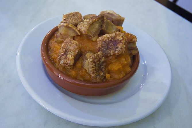 Gastronomic Tour: Discover the best “Wines and Tapas of Madrid” - El Anciano Rey de los Vinos and Madrid’s vermouth tradition
