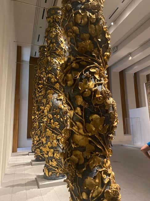 Guided Tour of The Royal Collections Gallery - Why the Royal Collections Gallery deserves your time
