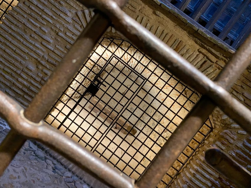 Guided Tour of Underground Toledo - The Holy Brotherhood dungeons at Posada de la Hermandad