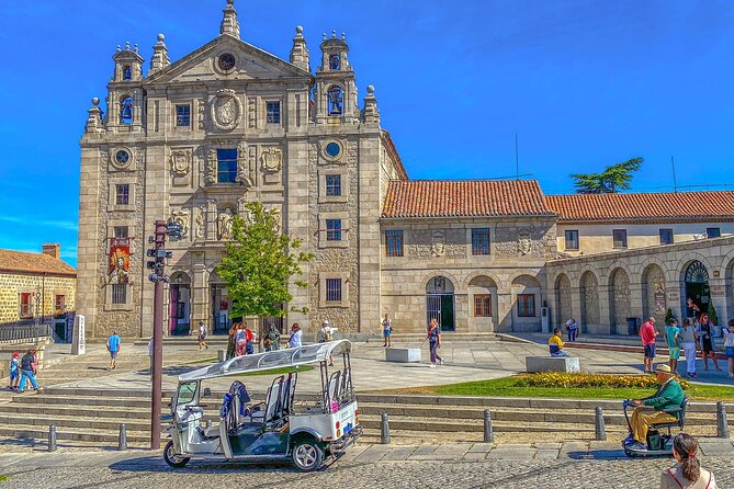 Guided Tuktuk Tour with Stops and Drop-off in Ávila - Why a tuk tuk works well in Ávila