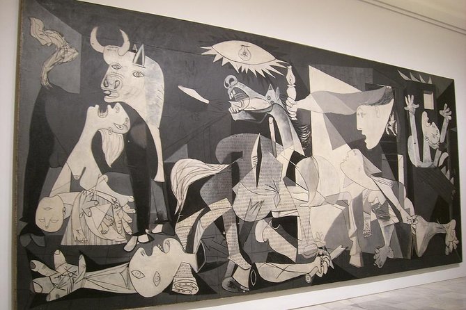 Guided visit to Reina Sofia Museum - The building matters, too