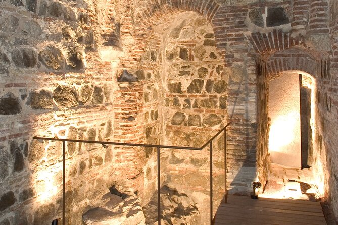 Guided Visit to the Toledo Underground - Roman baths at Plaza de Amador de los Ríos