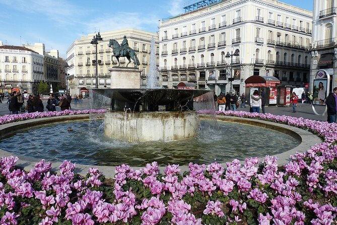 Highlights of Madrid - Small Group Walking Tour - A five-minute look at Mercado de San Miguel