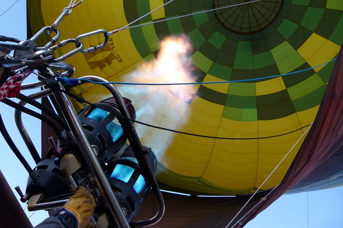 Hot Air Balloon Ride in Segovia with Toast, Picnic and Video - A small basket makes the morning more personal