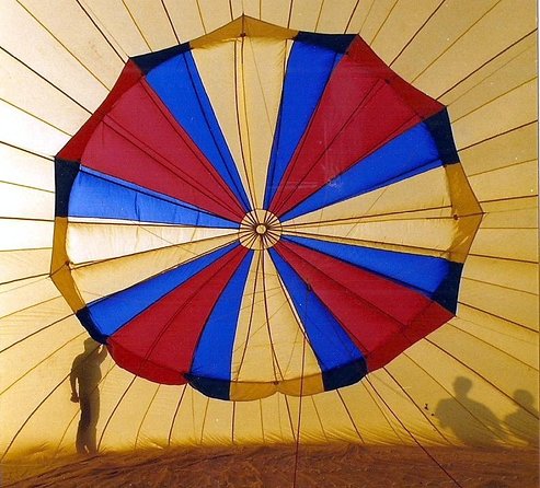 Hot-Air Balloon Ride over Aranjuez with Optional Transport from Madrid - Key points to know before booking