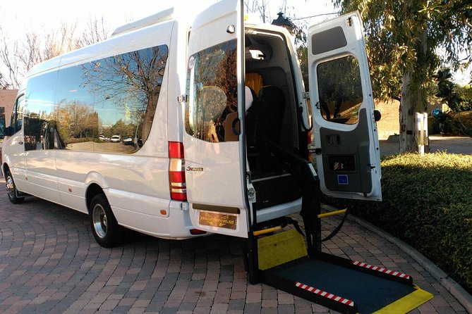 Hotel Madrid City Private Transfer To Madrid Barajas Airport - A simple ride from central Madrid to Barajas