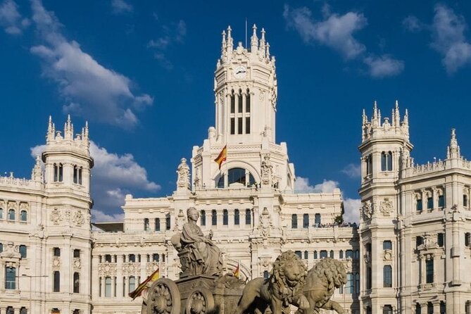 Imperial Madrid: Royal Palace and the Habsburg dynasty in Madrid - Starting at Metro Ópera and Plaza de Isabel II
