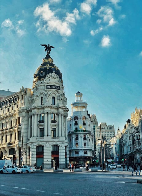 InstaSpots: tour of the most photographable spots in Madrid - The key points at a glance