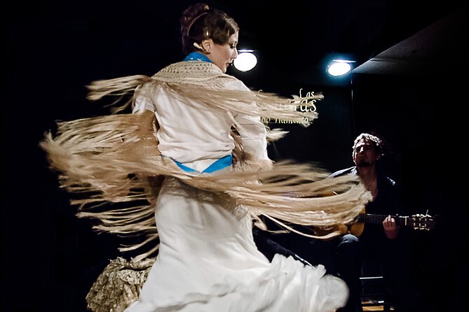 Las Carboneras Tablao Flamenco with Drink - Practical timing and arrival advice