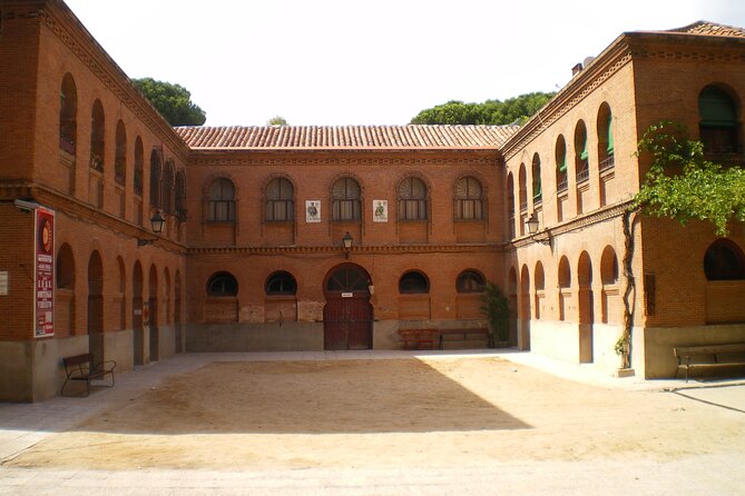 Las Ventas Madrid Bullring & Bullfighting Museum with Audioguide - Getting there and planning around closures