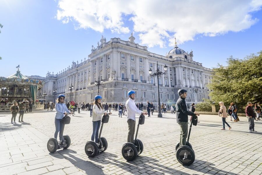 Madrid: 1.5-Hour Old Town Highlights Segway Tour - Why a Segway works well in central Madrid