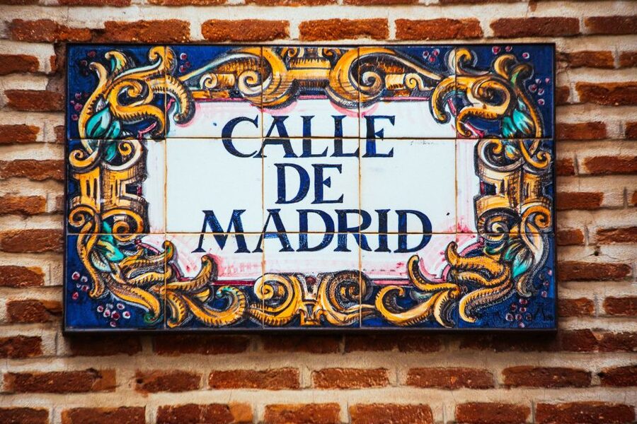 Madrid: 1.5-Hour Private Kick-Start Tour with a Local - Who should book this Madrid tour?