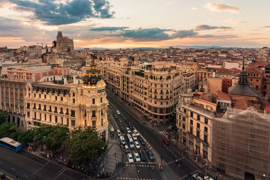 Madrid: 1.5-Hour Private Kick-Start Tour with a Local - Why a 90-minute orientation can help in Madrid