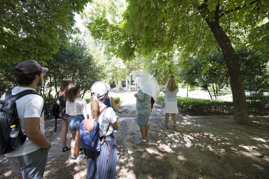 Madrid: 1.5-Hour Retiro Park Guided Walking Tour - Gardens, Trees, and the Rose Garden