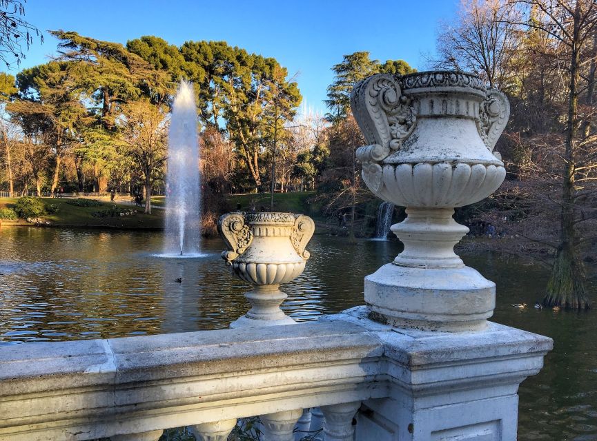Madrid: 1.5-Hour Retiro Park Guided Walking Tour - What the Guides Add