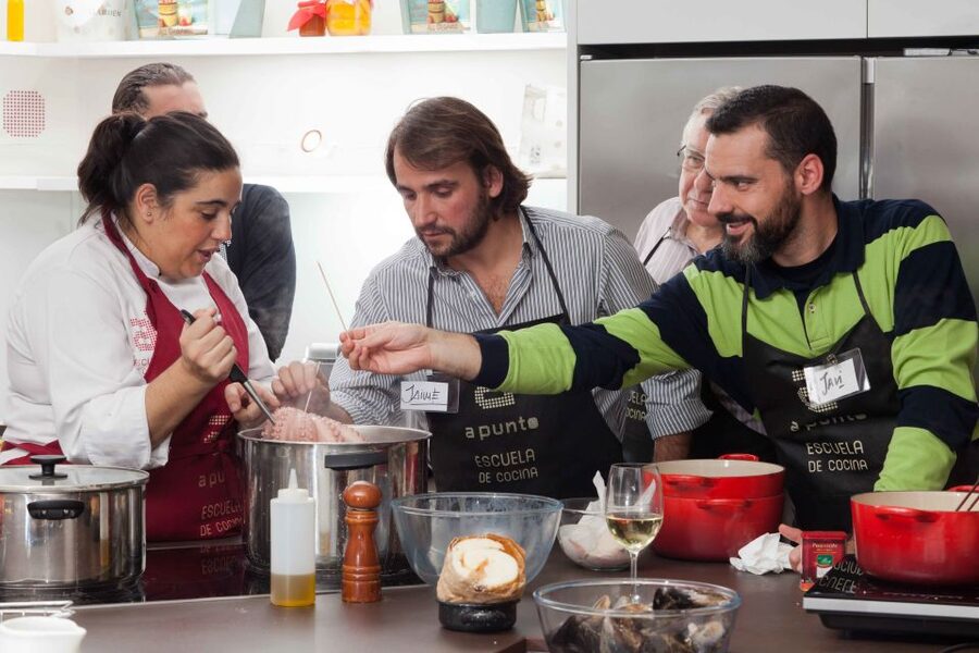 Madrid: 10 Tapas 2.5-Hour Cooking Class - How much cooking will you really do?