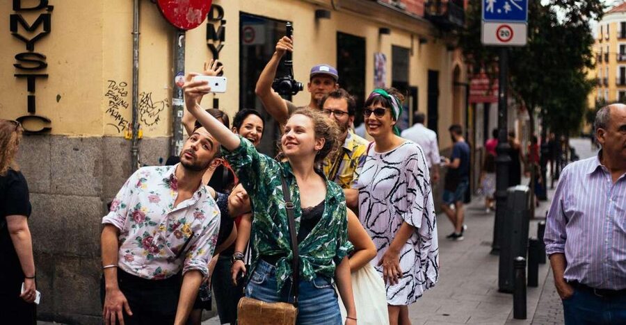 Madrid: 2-Hour Private City Tour Off the Beaten Track - San Anton Market and the taste of neighborhood life