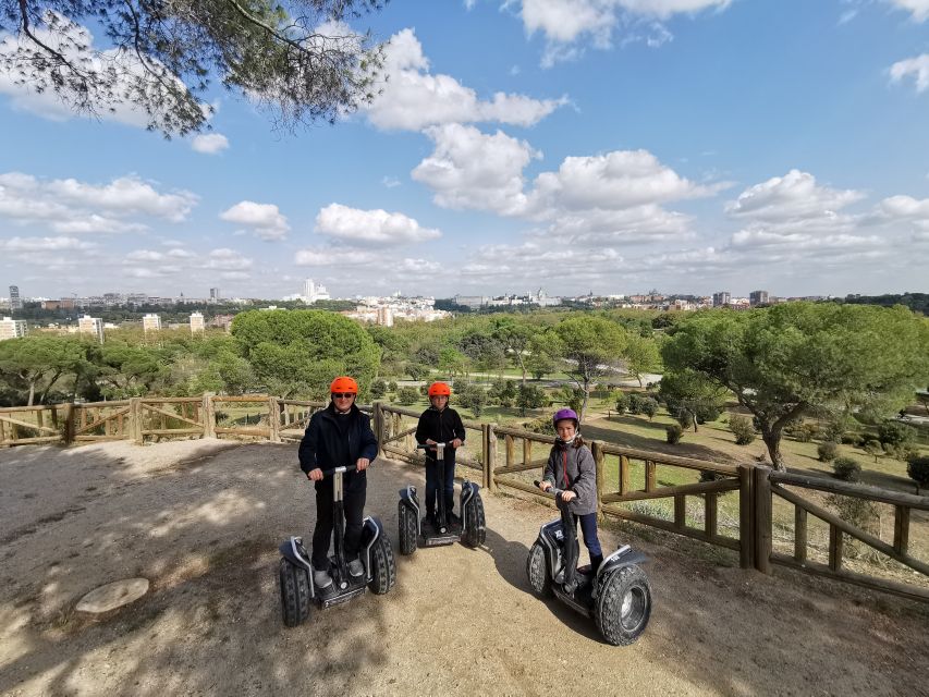 Madrid: 2-Hour Private Off-Road Segway Tour of Casa de Campo - What the guide adds to the experience