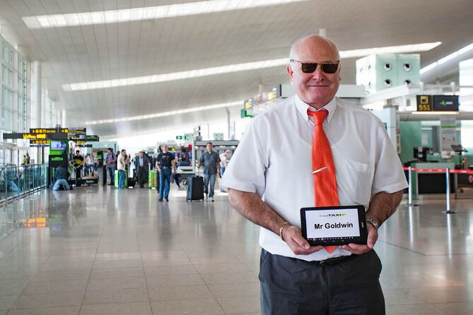 Madrid Airport Departure Private Transfer - Leaving central Madrid without the luggage shuffle
