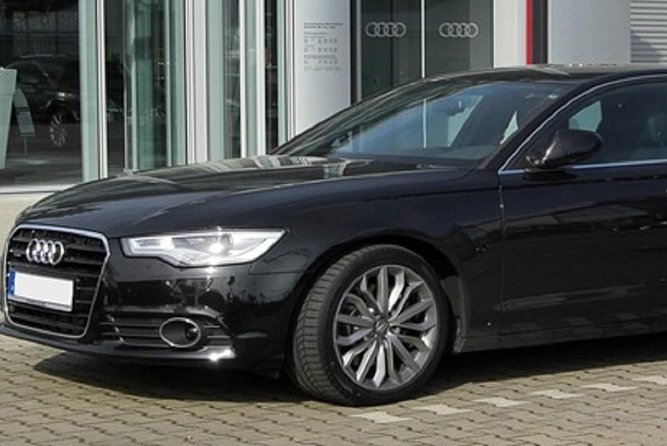 Madrid Airport Private Arrival Transfer - Your first hour in Madrid, from baggage claim to hotel