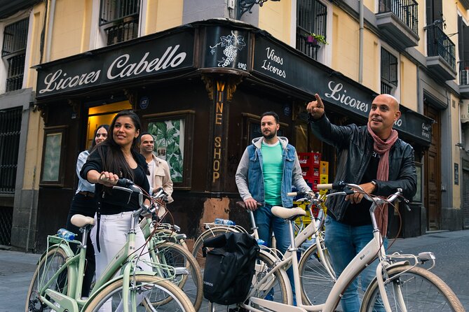 Madrid at Night: Vintage Bike Tour of City Highlights - A fast, friendly introduction to Madrid after dark