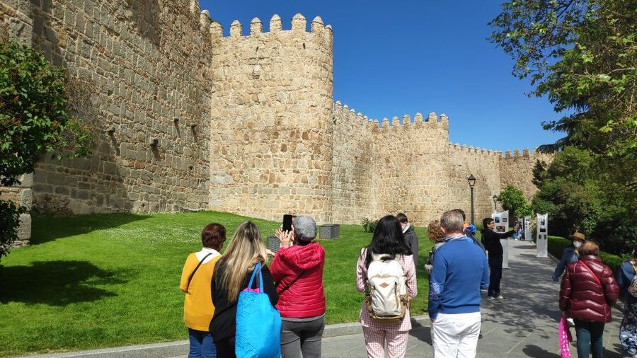 Madrid: Avila and Segovia Day Trip with Tickets to Monuments - Segovia Cathedral, the Lady of the Cathedrals