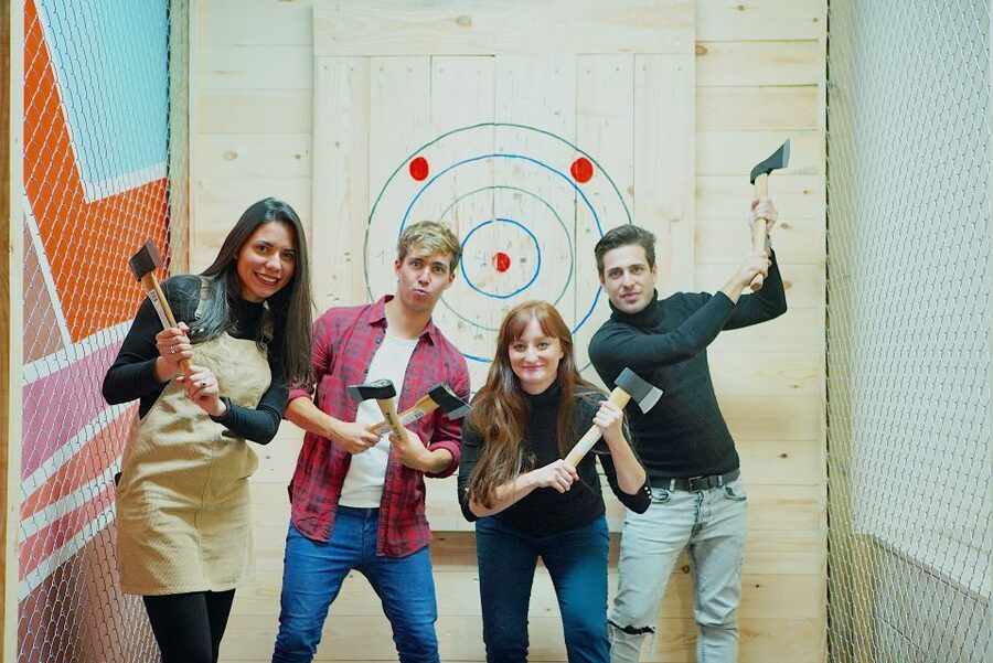 Madrid: Axe Throwing Challenge - Is $24 good value for 55 minutes?