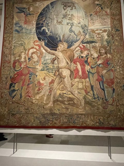 Madrid: Basic Guided Tour of the Royal Collections Gallery - Meeting beside the Royal Palace