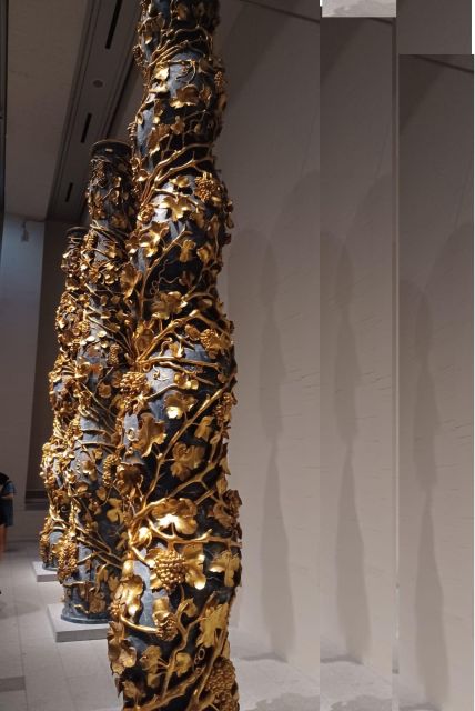 Madrid: Basic Guided Tour of the Royal Collections Gallery - Three floors built around royal dynasties