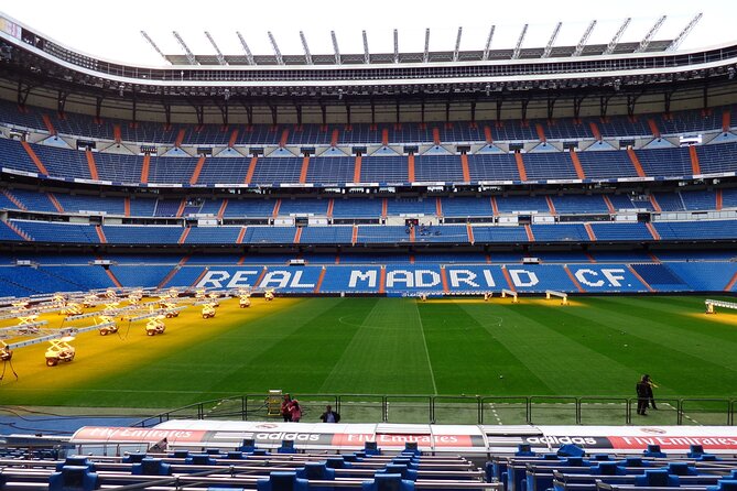 Madrid Bernabeu Stadium Tour Admission Ticket - The official shop and final photo stops
