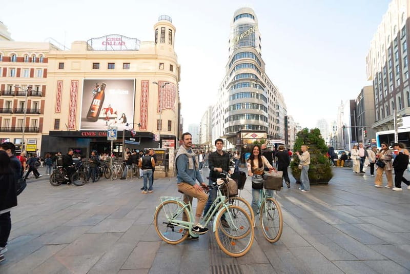 Madrid by bike + PhotoShooting - Palacio de Cristal and the best photo settings