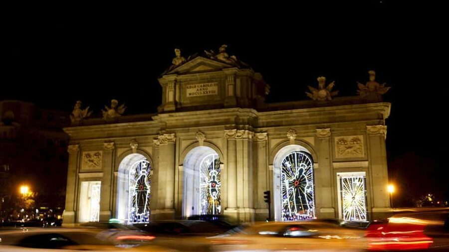 Madrid: City Highlights Tuk-Tuk Tour (2 hours) - La Latina and the literary quarter