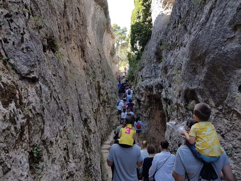 Madrid: Cuenca Day Tour with or without Enchanted City - Ending at San Pablo Bridge