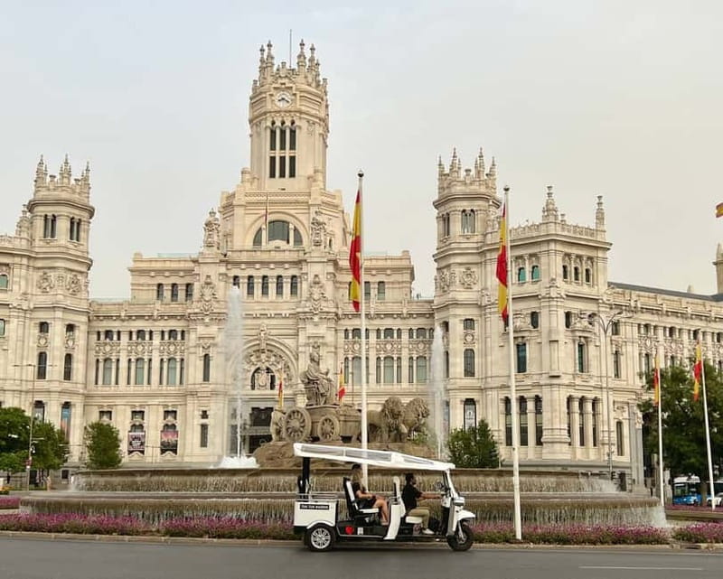 Madrid: Discover the City by Private Electric Tuk Tuk - Why a tuk tuk works well in Madrid