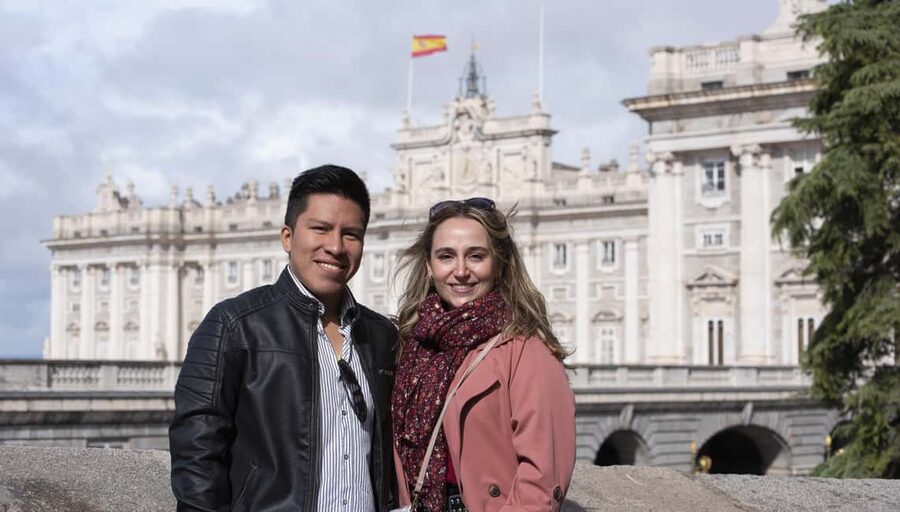 Madrid: Eco-Friendly, Private, and Unique Tuk Tuk Experience - Cibeles, Recoletos, and Salamanca