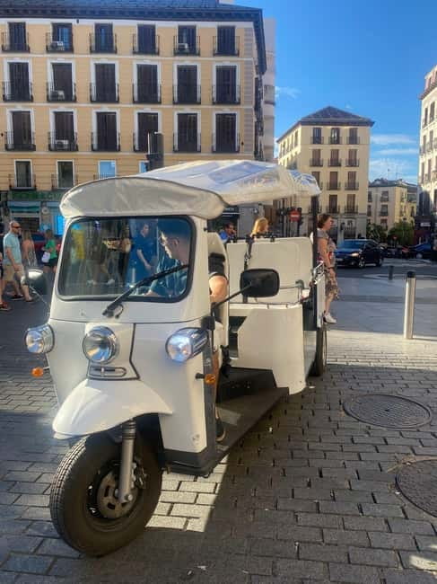 Madrid: Eco-Friendly, Private, and Unique Tuk Tuk Experience - What the private price really means