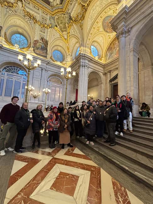 Madrid: El Prado Museum and the Royal Palace Guided Tour - The walk through Madrid’s historic center