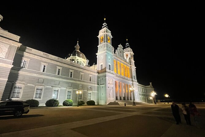 Madrid Evening Walking Tour and optional Flamenco Show - A useful first evening in Madrid