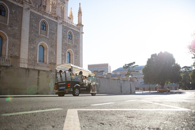 Madrid Express Tour with Local Guide in Eco Tuk Tuk Private - FAQ