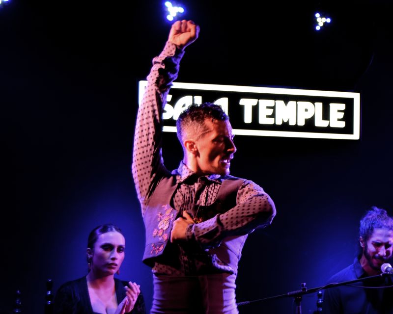Madrid: Flamenco Show at Tablao Sala Temple with Drink - A close-up flamenco show near the Royal Palace