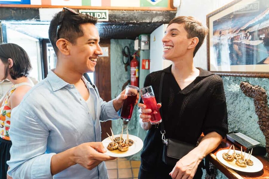 Madrid: Food Walking Tour with Drink and Local Guide - Key points to know before booking