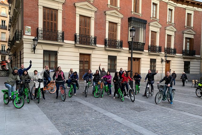 Madrid Fun and Sightseeing Bike Tour - A fast way to understand Madrid’s shape