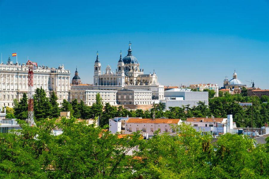 Madrid: Guided Highlights Walking Tour - Should You Book the Guided Highlights Walk?
