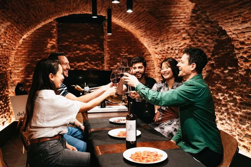 Madrid: Guided Tapas and Wine Tour with Terrace Visit - Key points at a glance