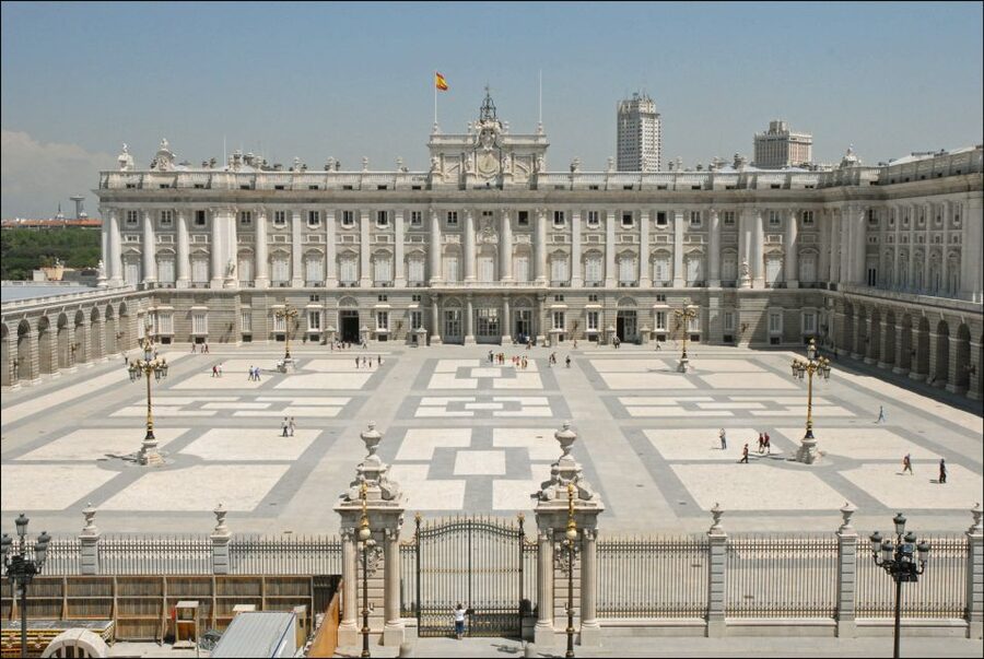 Madrid: Guided Tour of Prado Museum and Royal Palace - Should you book the Prado and Royal Palace tour?