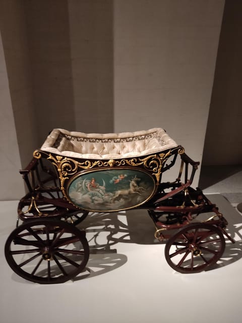 Madrid: Guided Tour of the Royal Collections Gallery - Key points to know before you go